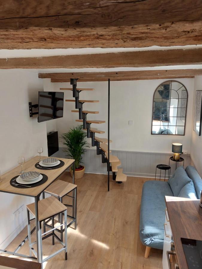 Appartement, Лангр Екстериор снимка